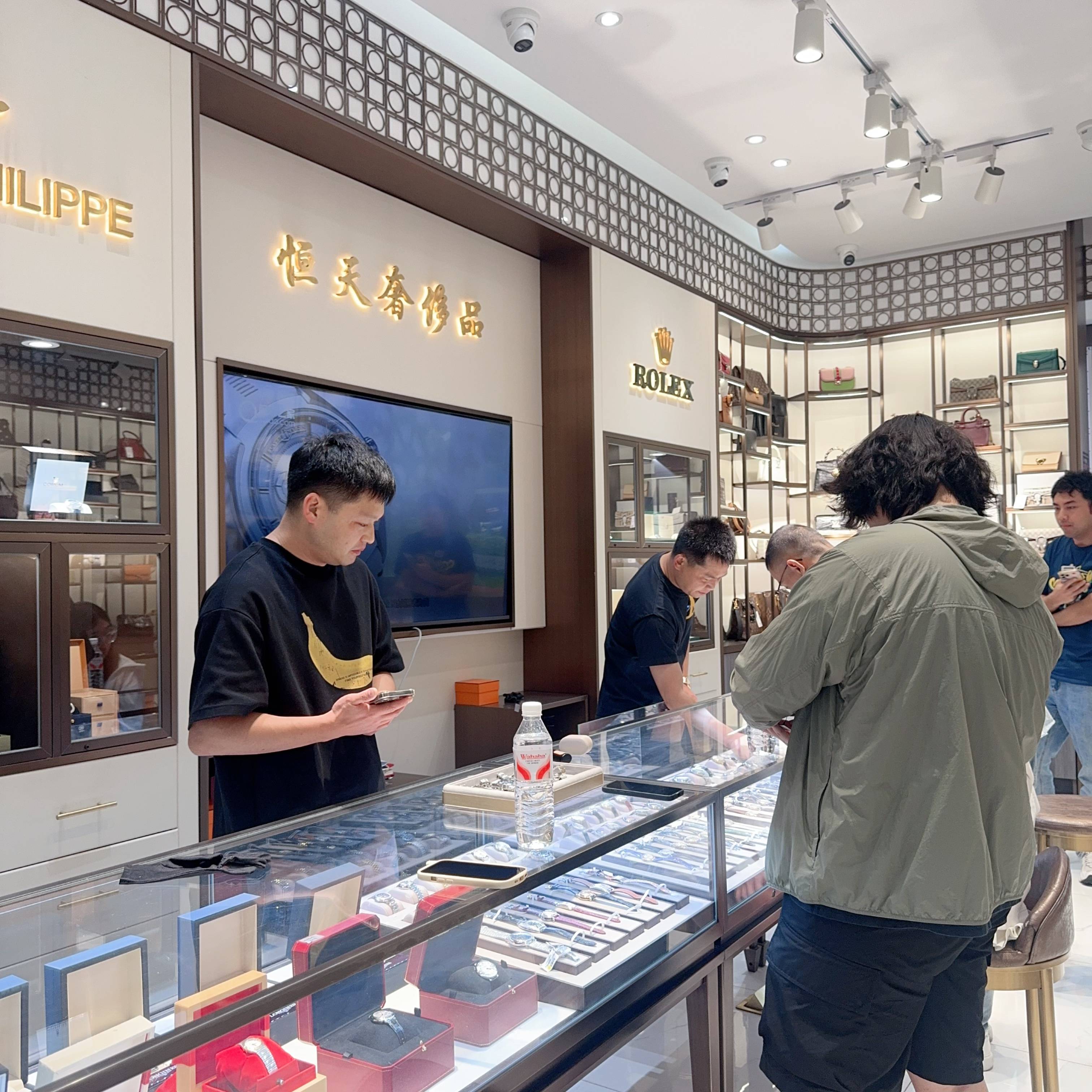 卖口碑店铺TOP榜震撼揭晓深度盘点！上海二手名表买