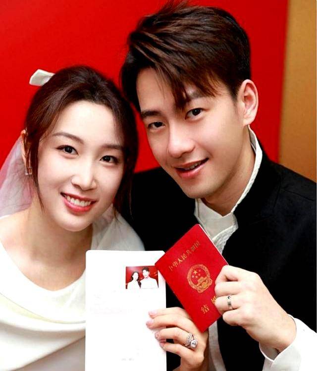 小时丑陋一幕发生了王楚钦讲对了钱天一、王昶宣布结婚不到24(图2)